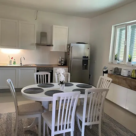 Holiday home Thesouth