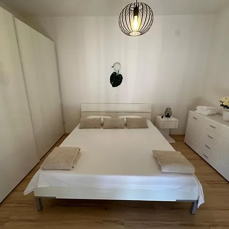 Thesouth Holiday home