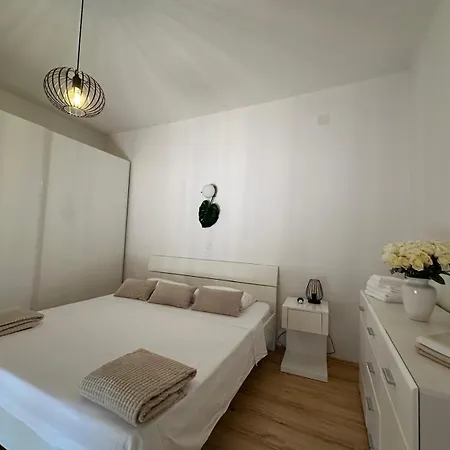 Thesouth Holiday home