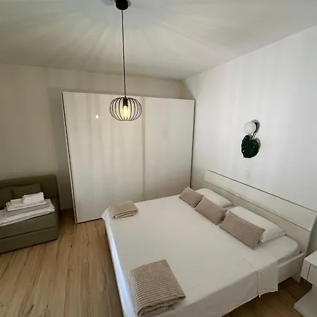 Thesouth بيت للعطل Kraj (Split)