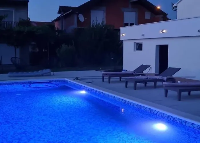 Semesterbostad Thesouth Kraj (Split)